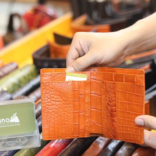 Ví đứng nam da cá sấu xịn loại mới hàng xuất khẩu 2 mặt VCSDT09