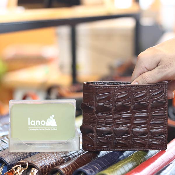 Ví nam da cá sấu loại ngang mẫu mới 2020 gai đuôi 2 mặt VCSNGD12