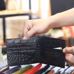 Ví nam loại ngang 2 mặt da cá sấu gai lưng mới 2020 VCSNGL15