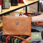 Clutch da bò cầm tay sang trọng cho nam giới mẫu mới 2020 CLT42