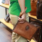 Clutch da bò cầm tay sang trọng cho nam giới mẫu mới 2020 CLT42