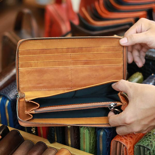 Ví dài cầm tay nam da bò thời trang cao cấp 1 khóa kéo VCTN073