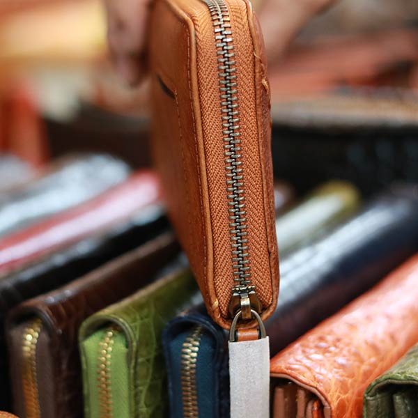 Ví dài cầm tay nam da bò thời trang cao cấp 1 khóa kéo VCTN073