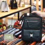 Túi da đeo chéo nam dạng hộp dày dặn tiện lợi KT186