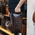 Clutch nam da bò cao cấp dạng hộp mẫu mới 2020 Lano CLT54