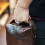 Clutch nam da bò cao cấp dạng hộp mẫu mới 2020 Lano CLT54