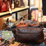 Clutch nam da bò cao cấp dạng hộp mẫu mới 2020 Lano CLT54