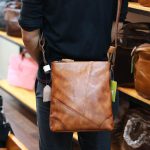 Túi đeo chéo nam da bò nhập khẩu mẫu mới 2020 KT193